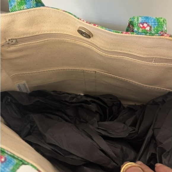 Designer tote - Picture 5 of 16